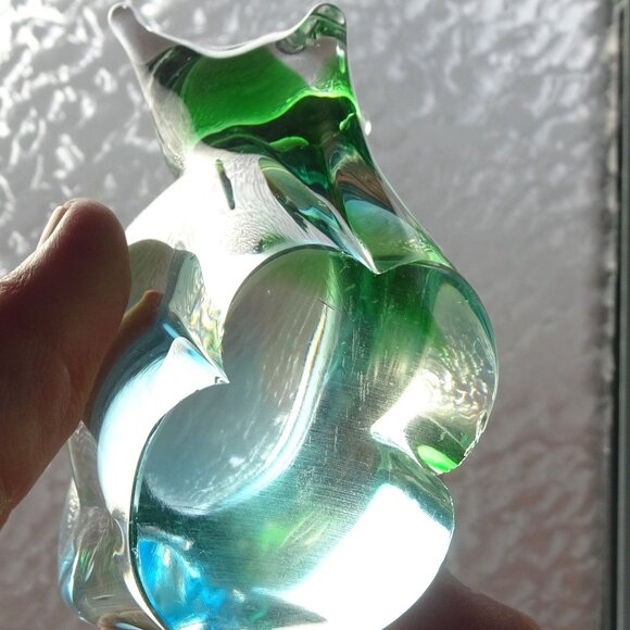 Chalet Glass Cat Figurine - Picture 6 of 10